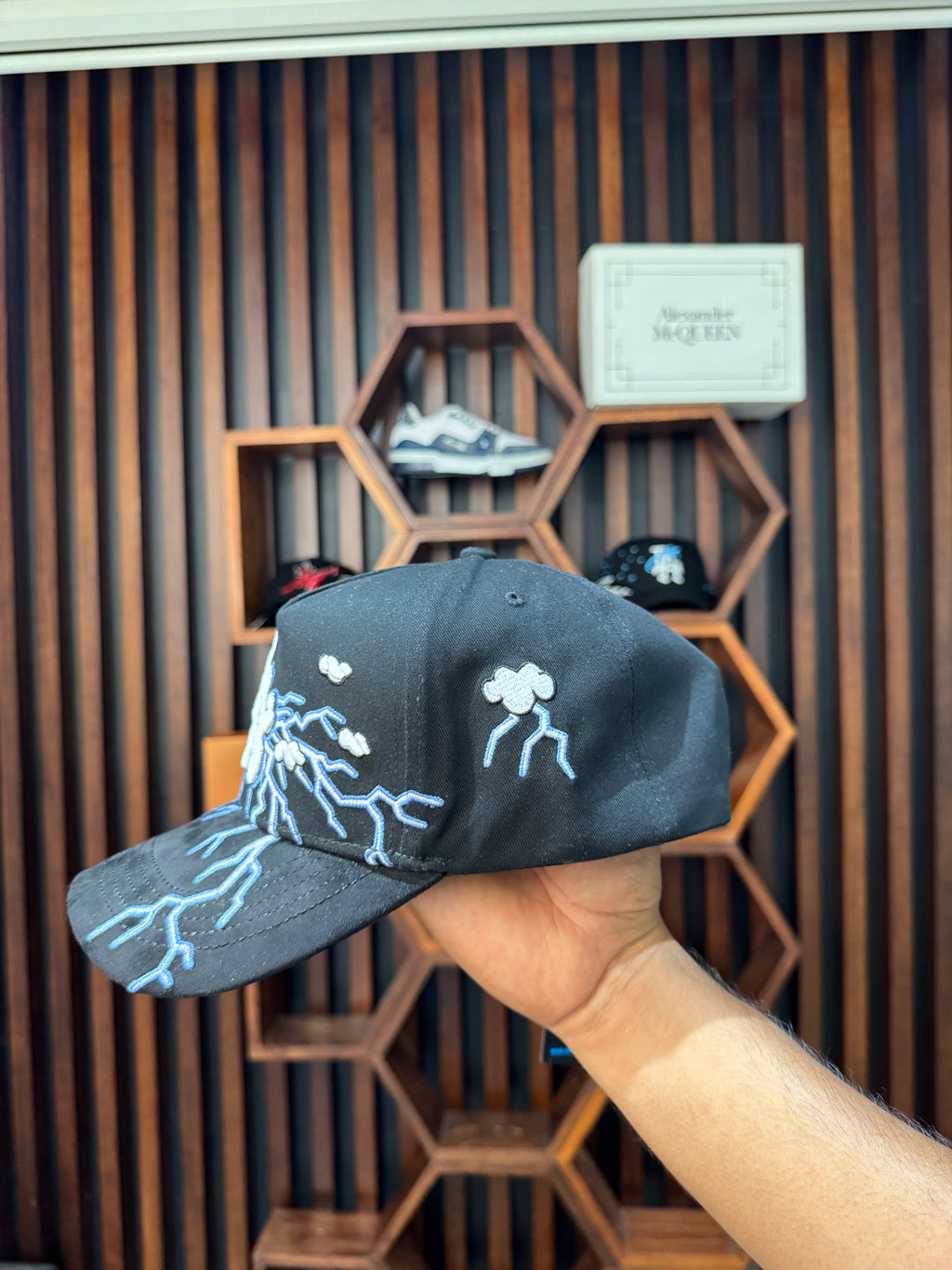 La Electric Clouds Unitalla